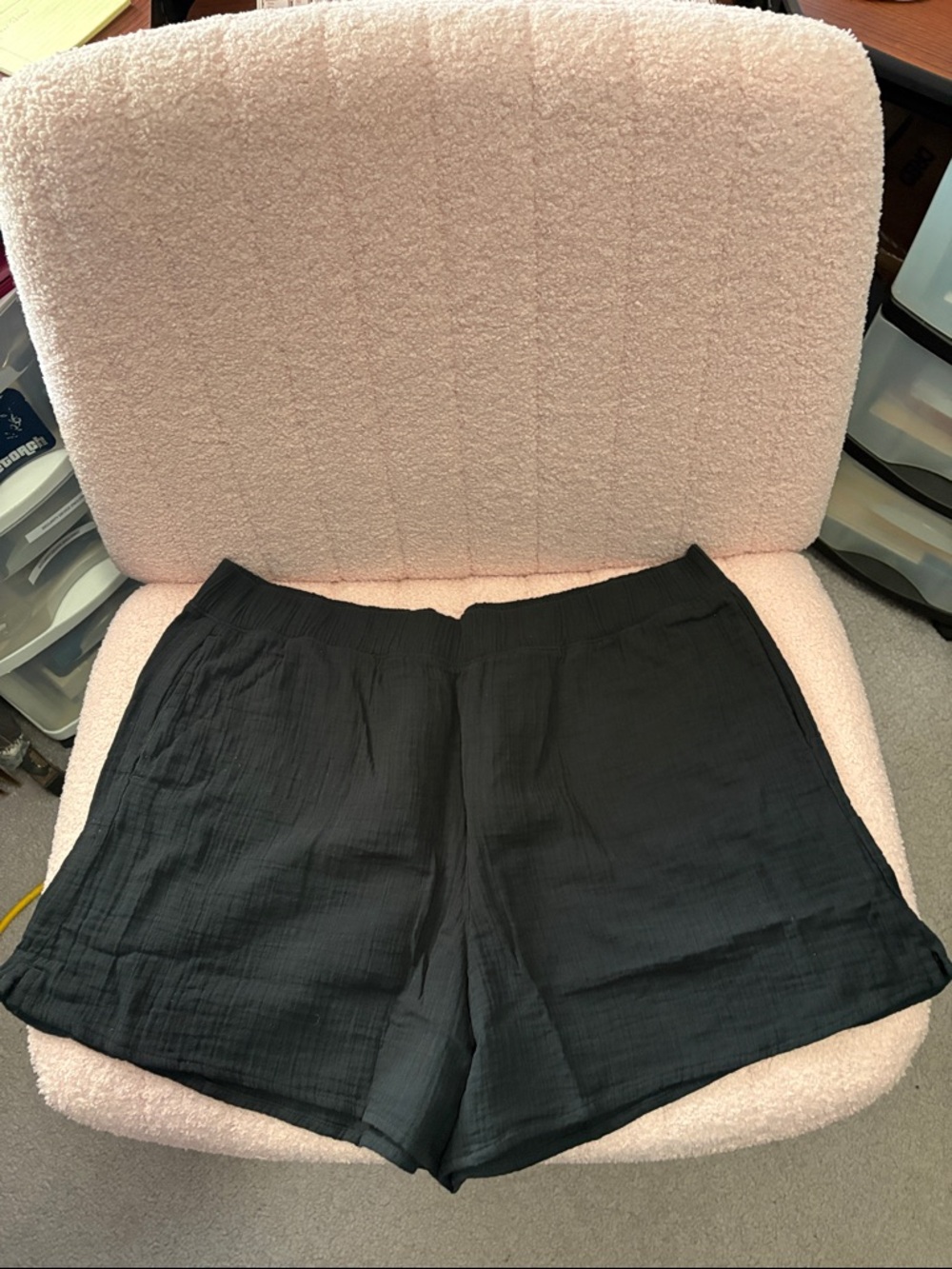 L.L. Bean Black High-Waist Elastic-Waist Women's Gauze Shorts — NWT